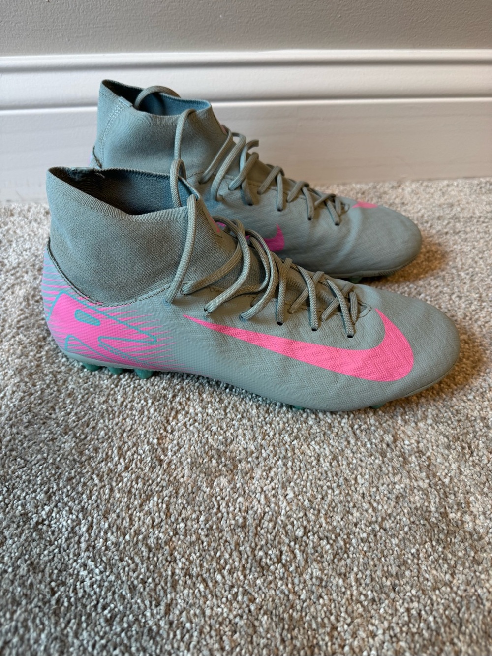 Nike MERCURIAL SUPERFLY 10 ACADEMY MG - MENS size 8